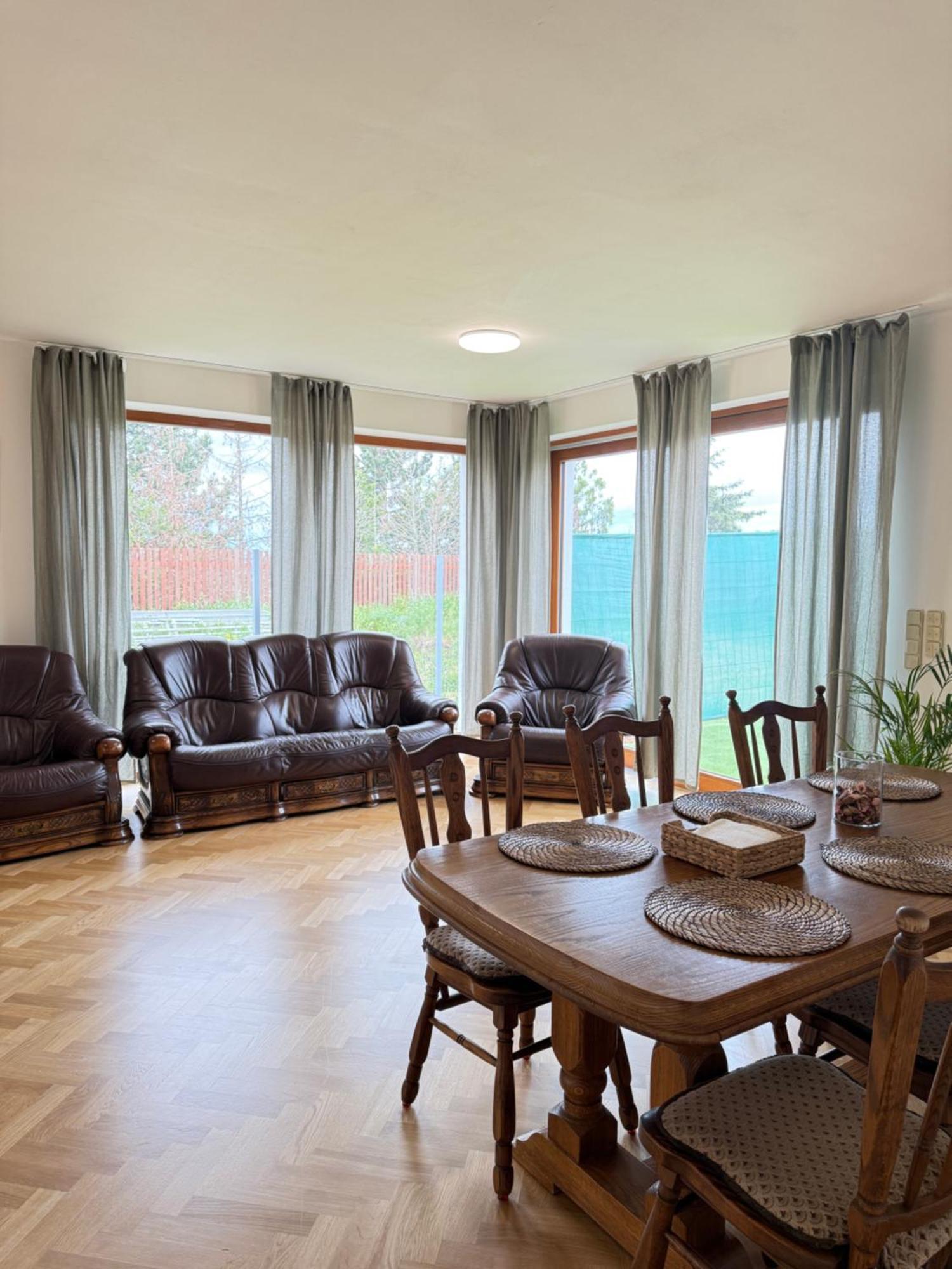 Familyvilla, New 4 Luxury Big Apartments, Parking Prague Luaran gambar