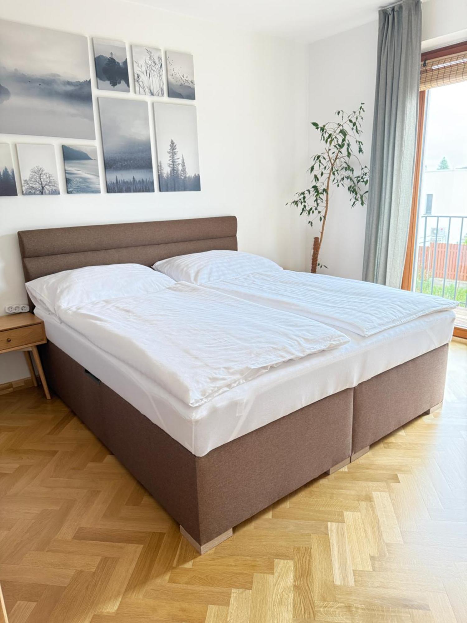 Familyvilla, New 4 Luxury Big Apartments, Parking Prague Luaran gambar