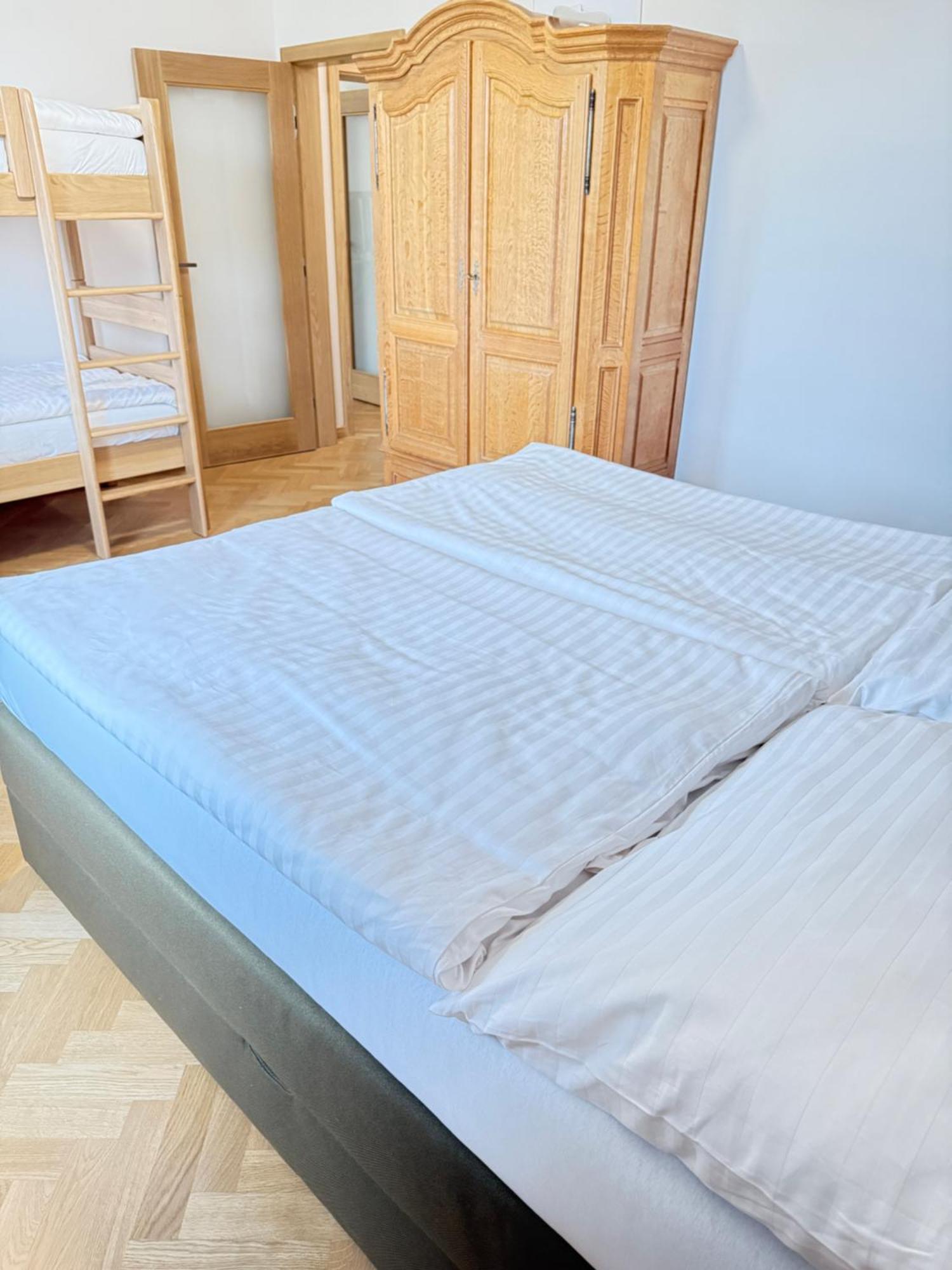 Familyvilla, New 4 Luxury Big Apartments, Parking Prague Luaran gambar